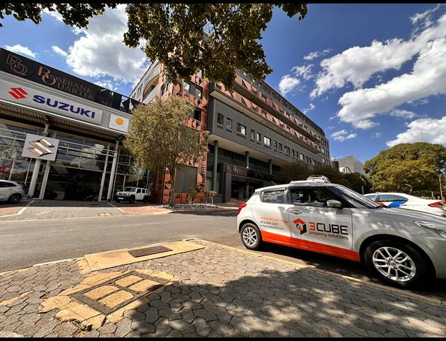25.60M² SERVICED OFFICE TO LET IN ROSEBANK